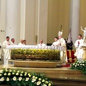 Msza św. w intencji ojczyzny w archikatedrze Chrystusa Króla w Katowicach