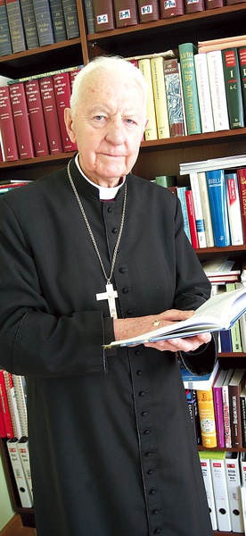 Abp Edmund Piszcz otrzymał doktorat honoris causa Uniwersytetu Warmińsko-Mazurskiego w Olsztynie