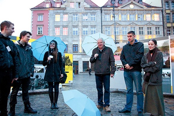 Drużyna Matki Bożej (a właściwie jej część) przed wyjściem do ludzi 