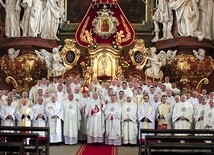 Kapłani diecezji świdnickiej wysłuchali rad swojego biskupa