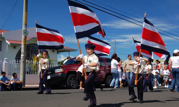 Duchowni w składzie rządu Kostaryki