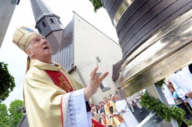 Za sprawą Matki Łaski Bożej