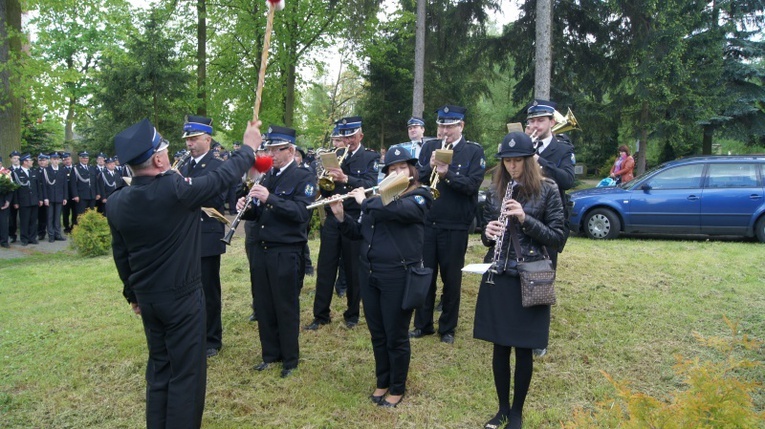 Strażacy w Sanktuarium MB Głogowieckiej