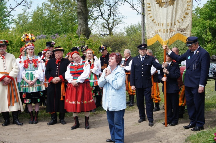 Uroczystość w Lipcach Reymontowskich