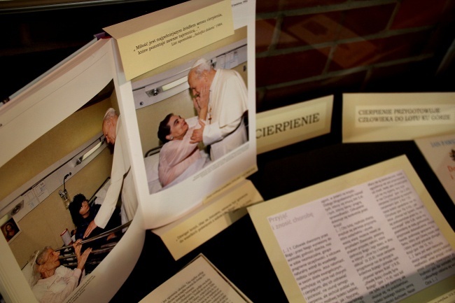 Wystawa poświęcona św. Janowi Pawłowi II