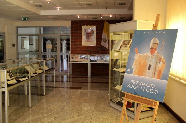 Wystawa poświęcona św. Janowi Pawłowi II
