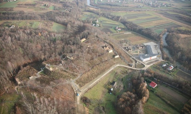 Karpacką Troję zobaczysz z góry