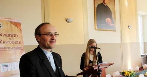 O kształceniu i wychowaniu w duchu św. Jana Bosko opowie katechetom ks. Zenon Latawiec, dyrektor salezjańskich szkół w Oświęcimiu