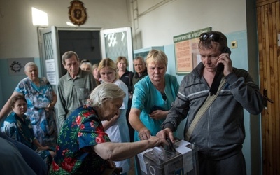 UE: Referenda były nielegalne