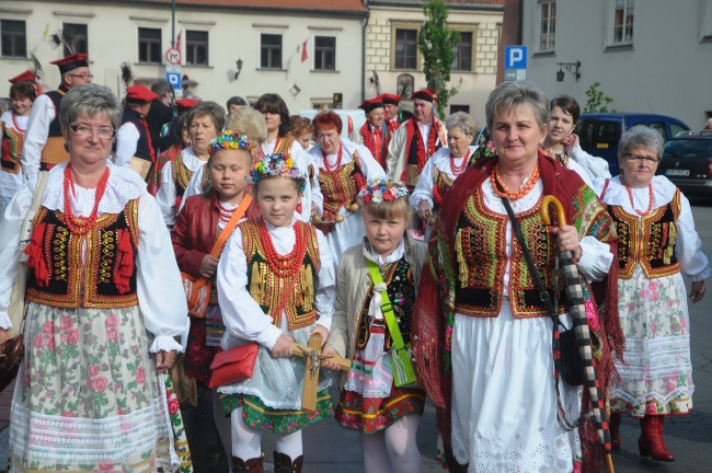 Procesja z Wawelu na Skałkę