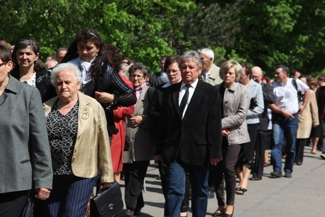 Ostatnie pożegnanie śp. ks. kan. Karola Tomali