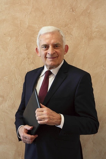 Jerzy Buzek zasiadał w PE od 2004 r. Teraz kandyduje  z 1. miejsca na liście PO na Śląsku