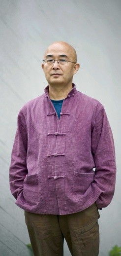 Liao Yiwu uważany jest przez chińskie władze za wywrotowca 