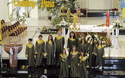 Organizatorami imprezy, która zgromadziła ponad 500 muzyków i śpiewaków, były Wydział Duszpasterski kurii i parafia Miłosierdzia Bożego w Pułtusku-Popławach