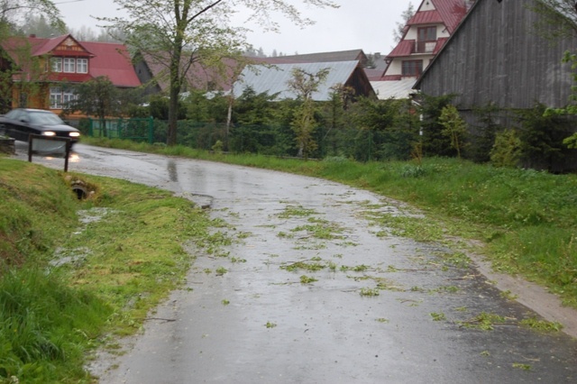 Opady deszczu w okolicach Czarnego Dunajca