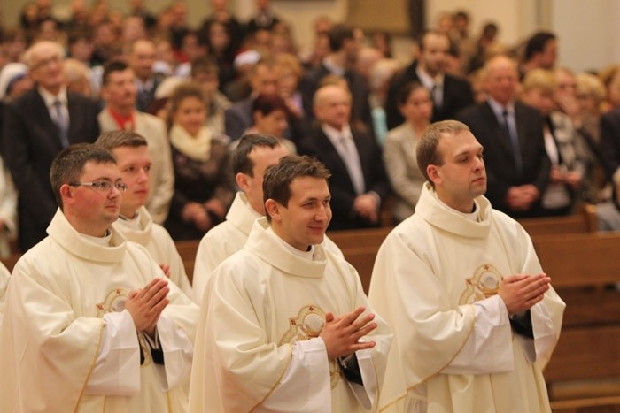 Święcenia kapłańskie w Katowicach