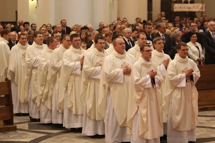 Święcenia kapłańskie w Katowicach