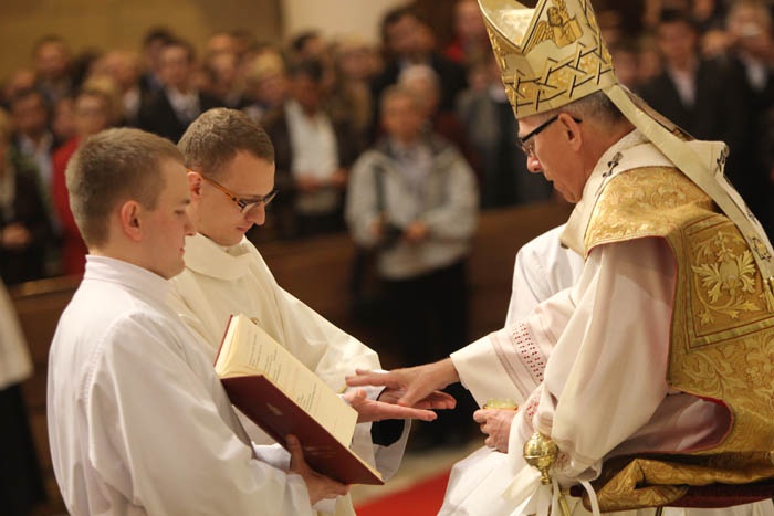 Święcenia kapłańskie w Katowicach