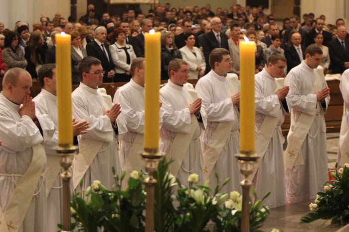 Święcenia kapłańskie w Katowicach