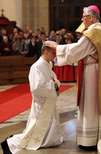 Święcenia kapłańskie w Katowicach