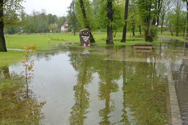 Szkody po nawałanicy w Mszanie Dolnej