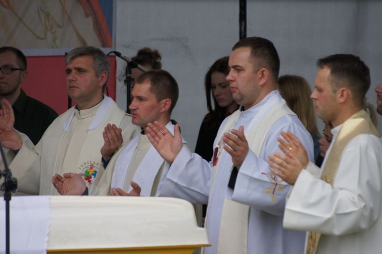 III Spotkanie Młodych nad Jeziorem Łańskim