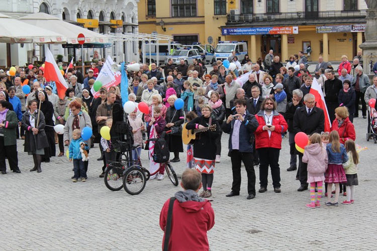 Cieszyn - ostatnie przygotowania do Marszu dla Życia i Rodziny