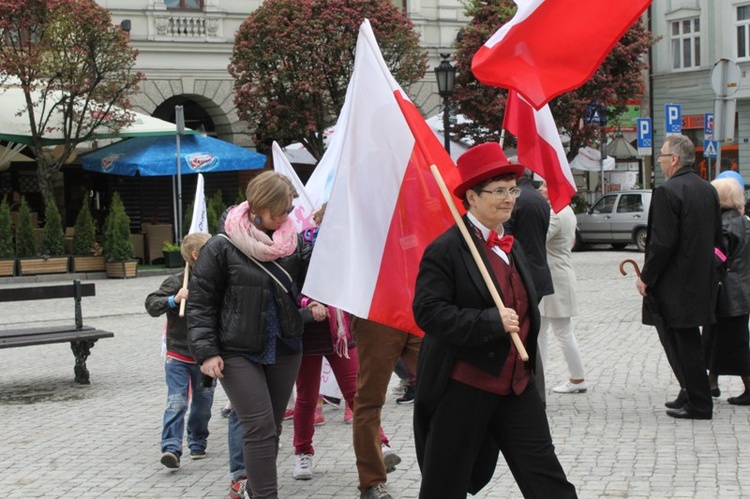 Cieszyn - Rodzinny Polonez przed Marszem dla Życia i Rodziny