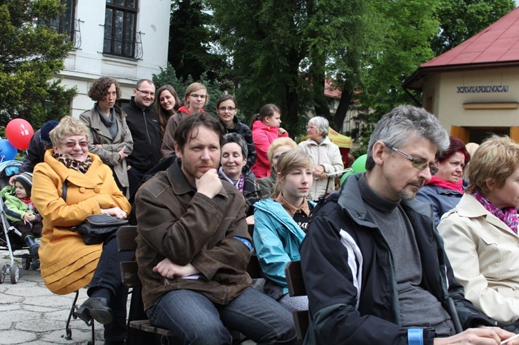 Familijny Piknik u sióstr boromeuszek