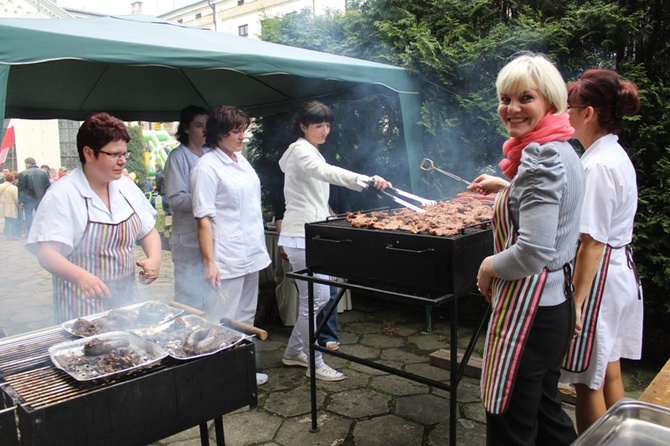 Familijny Piknik u sióstr boromeuszek