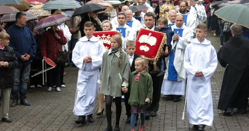 Rychwałd w 97. rocznicę objawień fatimskich