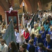 Pielgrzymka Dzieci Maryi i scholi należy do najliczniejszych w diecezji