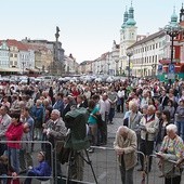 W zeświecczonym społeczeństwie czeskim akcje takie jak Tydzień Otwartych Kościołów pomagają w odrzuceniu stereotypów dzielących katolików i niewierzących