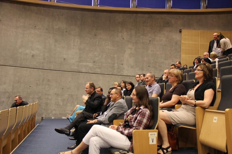 Konferencja "Kościół na końcu świata"