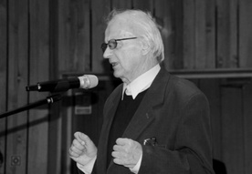 Śp. prof. Józef Świder miał 83 lata