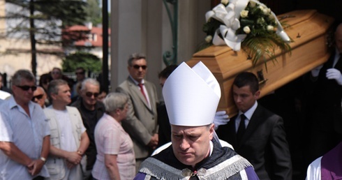 Pogrzeb króla ringu