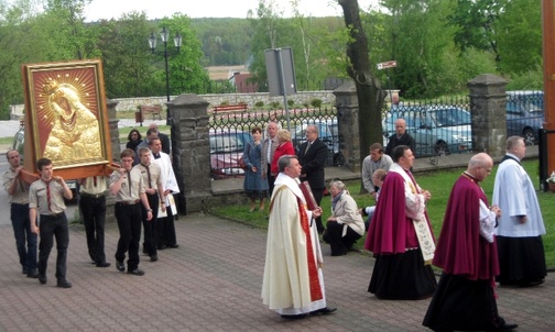 Kopia obrazu MB Ostrobramskiej nawiedziła już parafię Najświętszego Serca Jezusowego