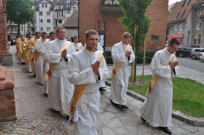 Święcenia kapłańskie - jeszcze nie księża