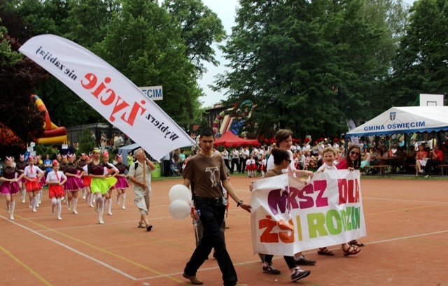 Przez Oświęcim szli dla życia i rodziny - cz. 2.