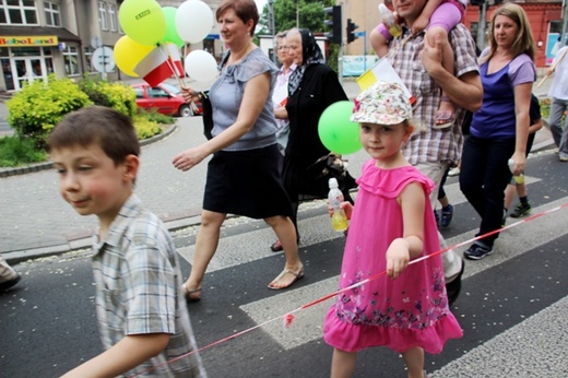 Przez Oświęcim szli dla życia i rodziny - cz. 2.