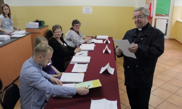 "Wciąż dojrzewamy do odpowiedzialności"