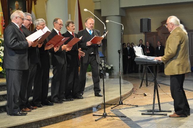 Koncert pieśni maryjnej w Ciechanowie