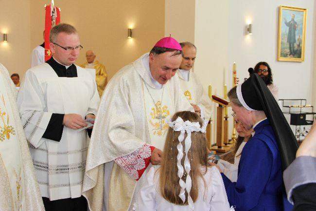 Poświęcenie górnego kościoła MB Szkaplerznej w Tarnowie