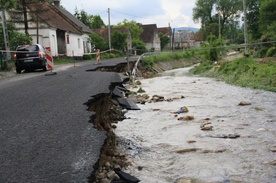 Usuwanie zniszczeń, liczenie strat