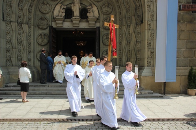 Święcenia kapłańskie w bielskiej katedrze A.D. 2014