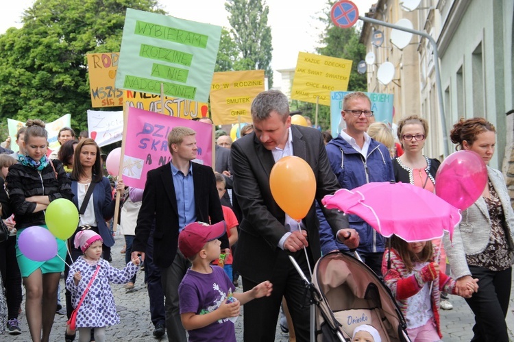 Marsz dla Życia i Rodziny w Wodzisławiu Śląskim