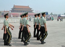 Plac Tiananmen: więcej policji niż turystów