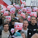 Manifestacja solidarności ze skazanymi za przerwanie wykładu prof. Zygmunta Baumana