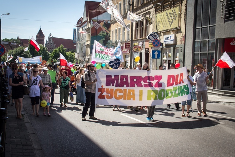 Marsz dla życia i rodziny w Olsztynie 2014