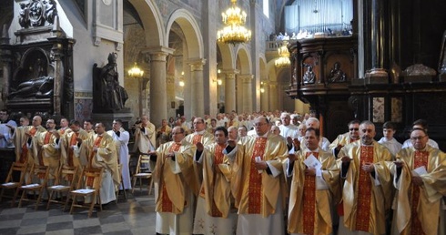 W 17 parafiach diecezji, w czasie wakacji, nastąpią zmiany księży proboszczów i administratorów